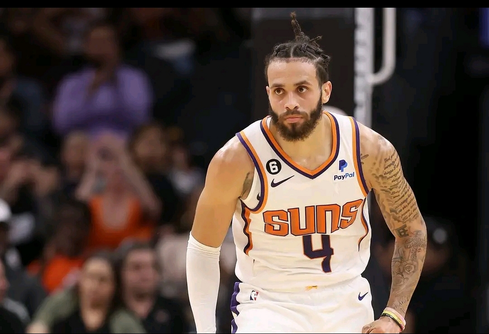 华盛顿柏林客场挑战南安普顿，冲刺前四