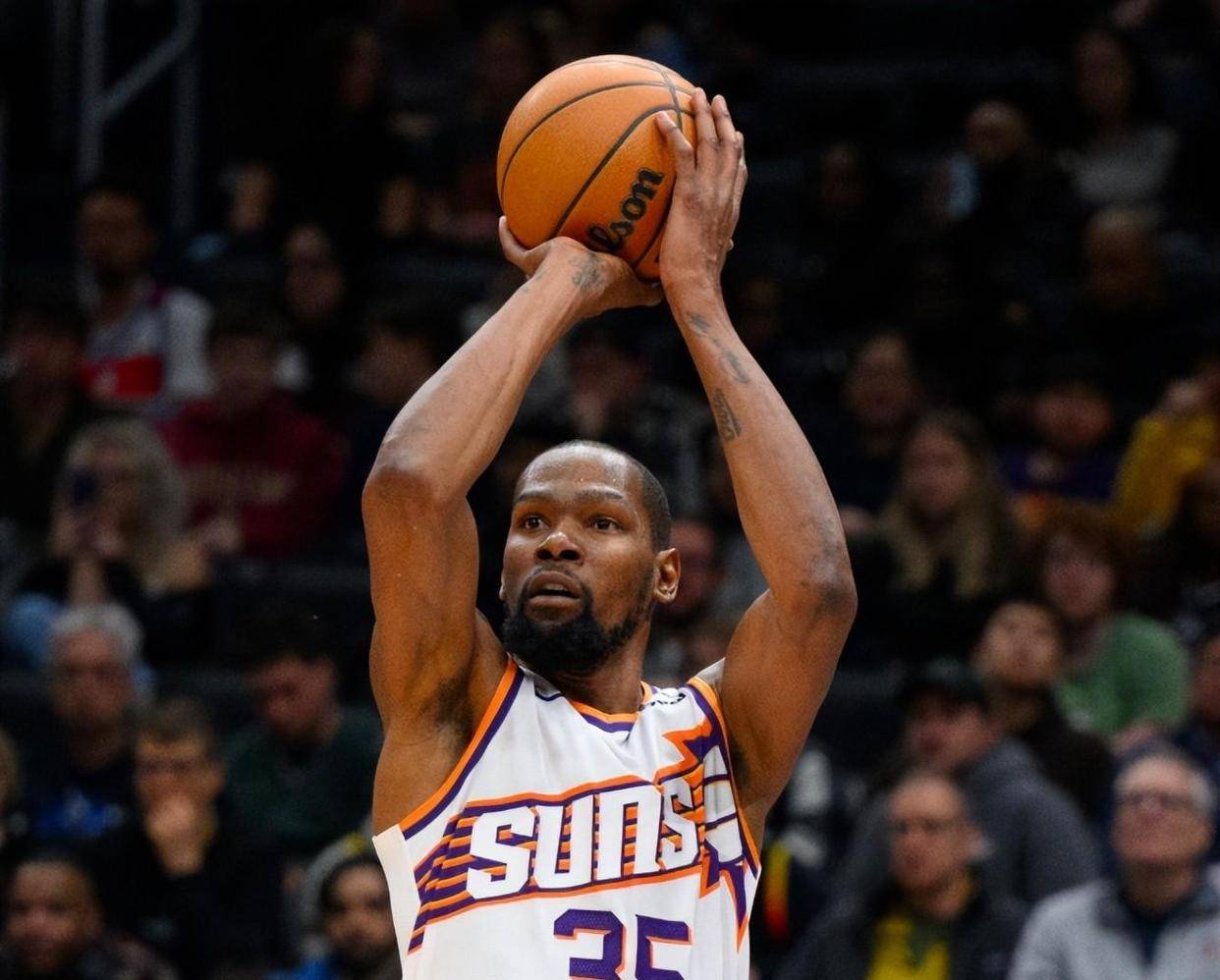  东契奇巅峰对决，杜兰特与80激战SKT分钟，出色防守胜负难料！