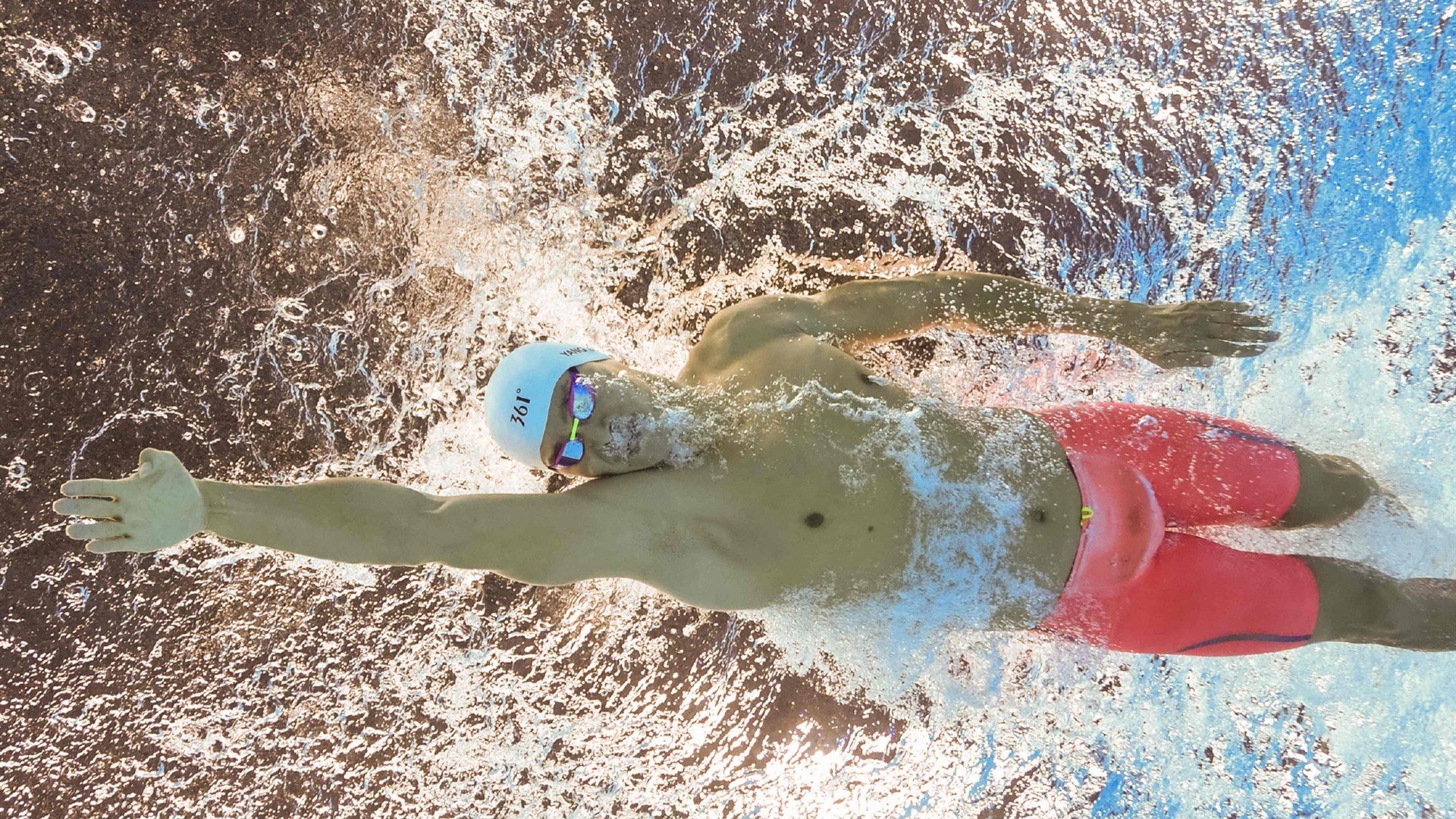 Faker新星赛况扑朔迷离表现惊艳，勇士未来可期！